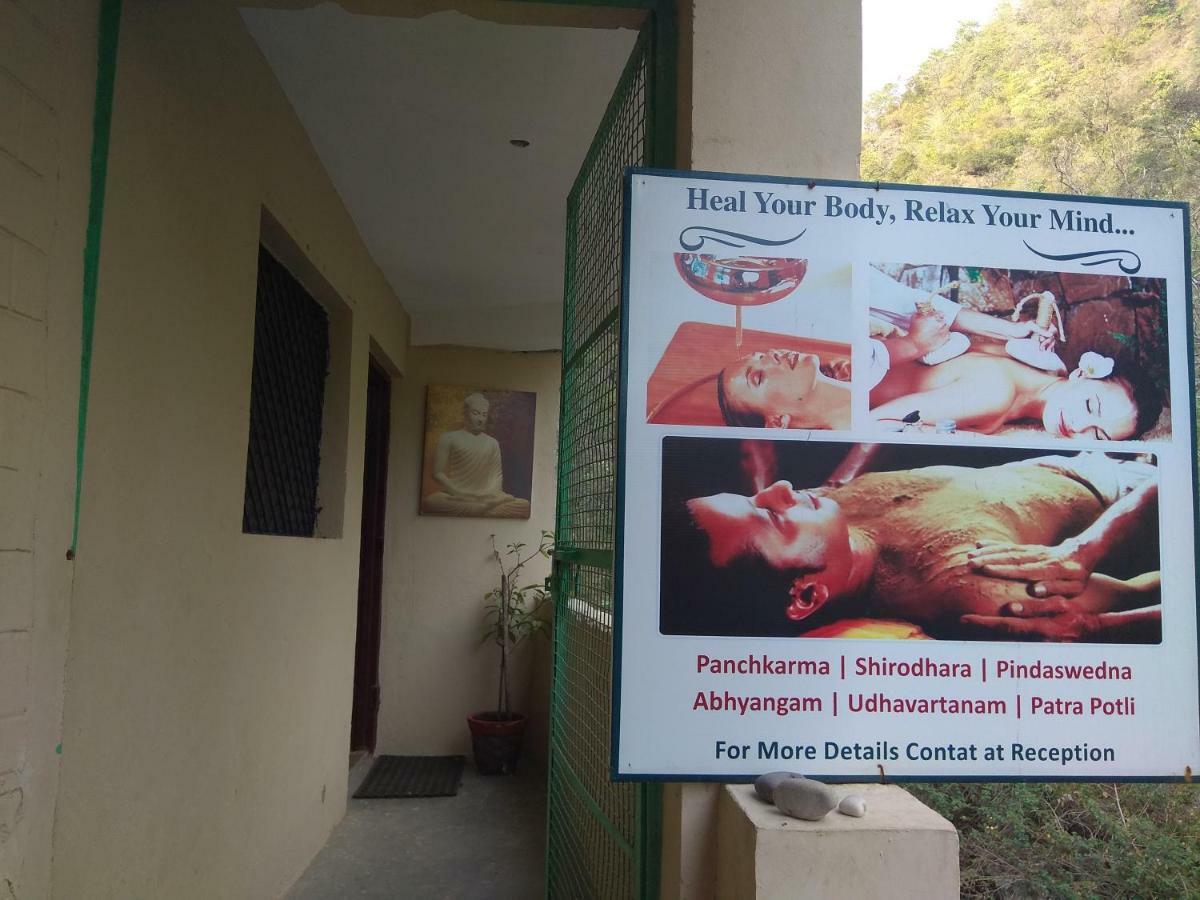 Rishikesh Sadan A Yoga & Spritual Retreat Hotel Tapovan Kültér fotó